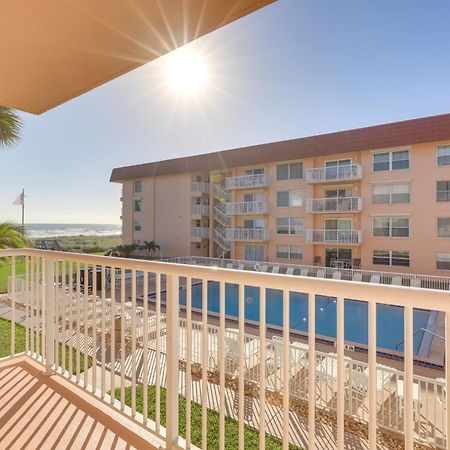 Central Cocoa Beach Condo With View, Steps To Beach! Bagian luar foto