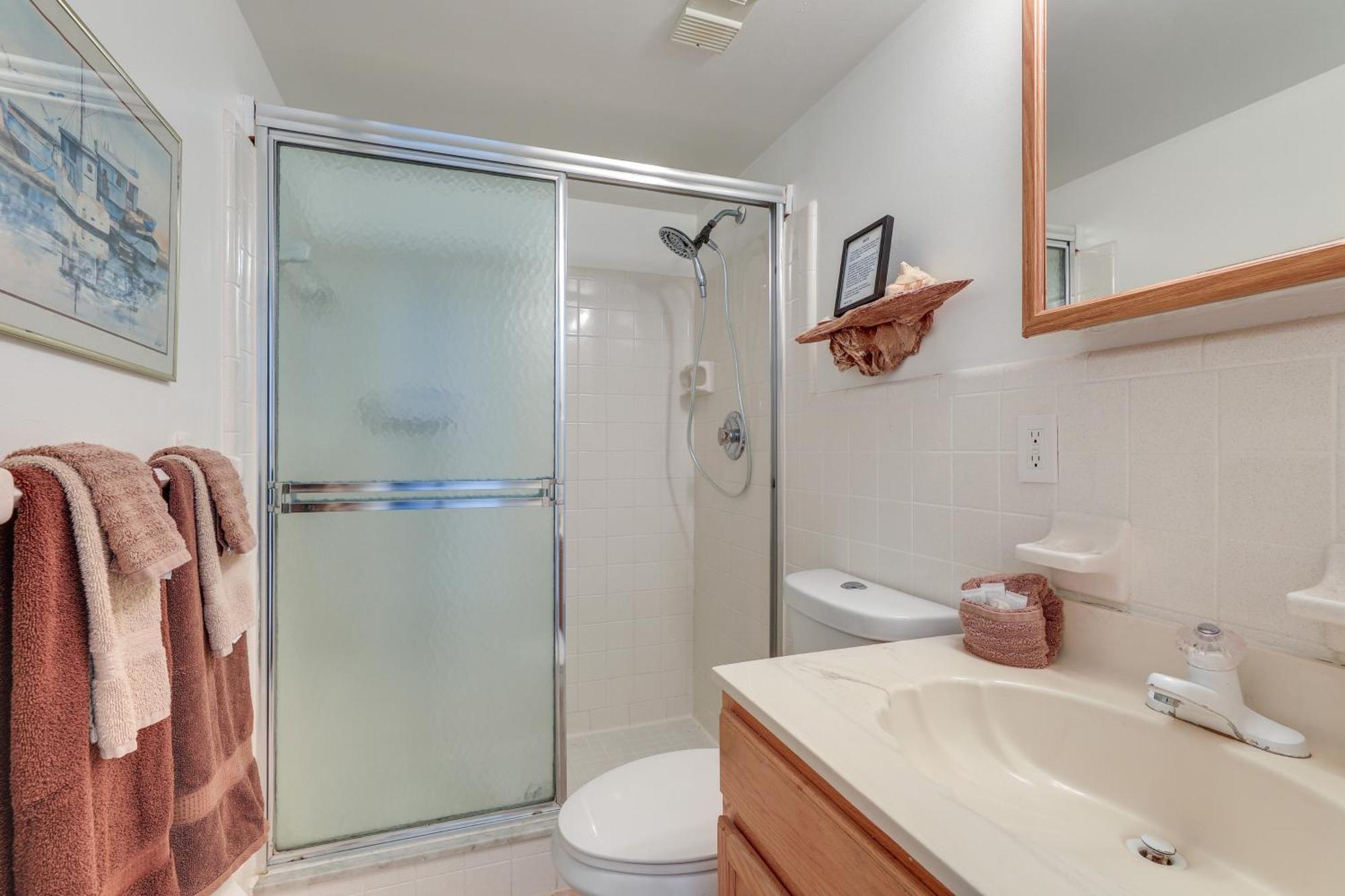 Central Cocoa Beach Condo With View, Steps To Beach! Bagian luar foto